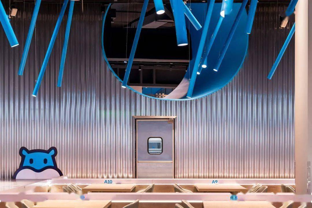 阿里巴巴盒马机器人餐厅空间设计