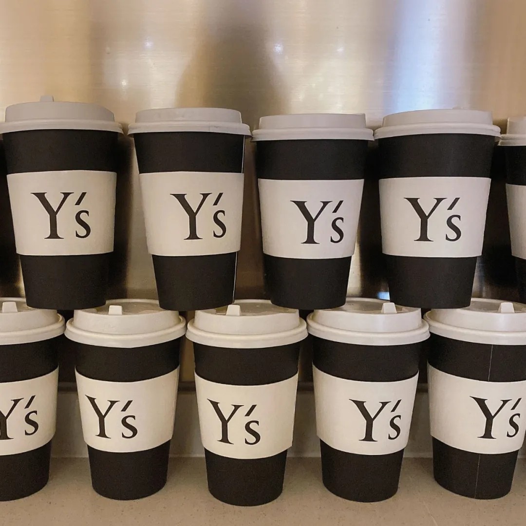 山本耀司Y's咖啡店纸杯包装设计