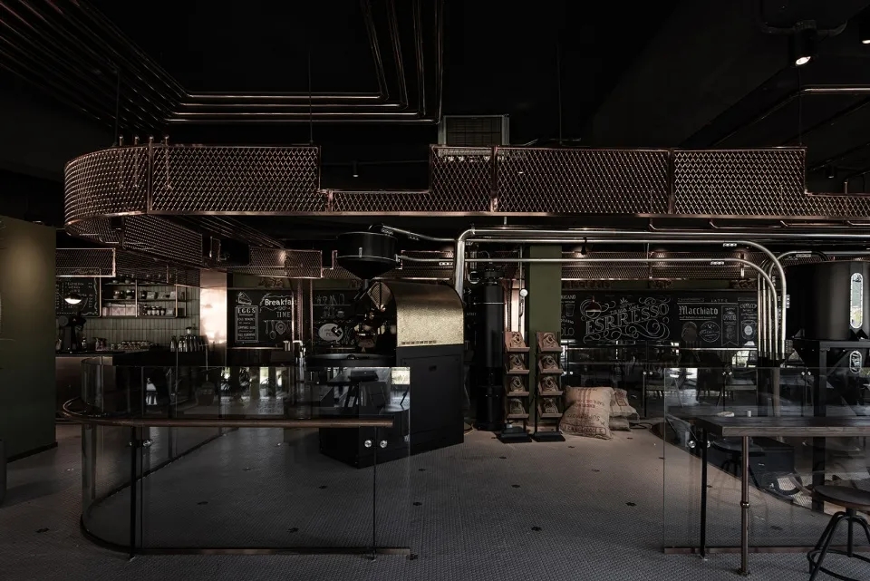 郴州硬核的金属质感，让这个杭州餐饮空间设计绝了