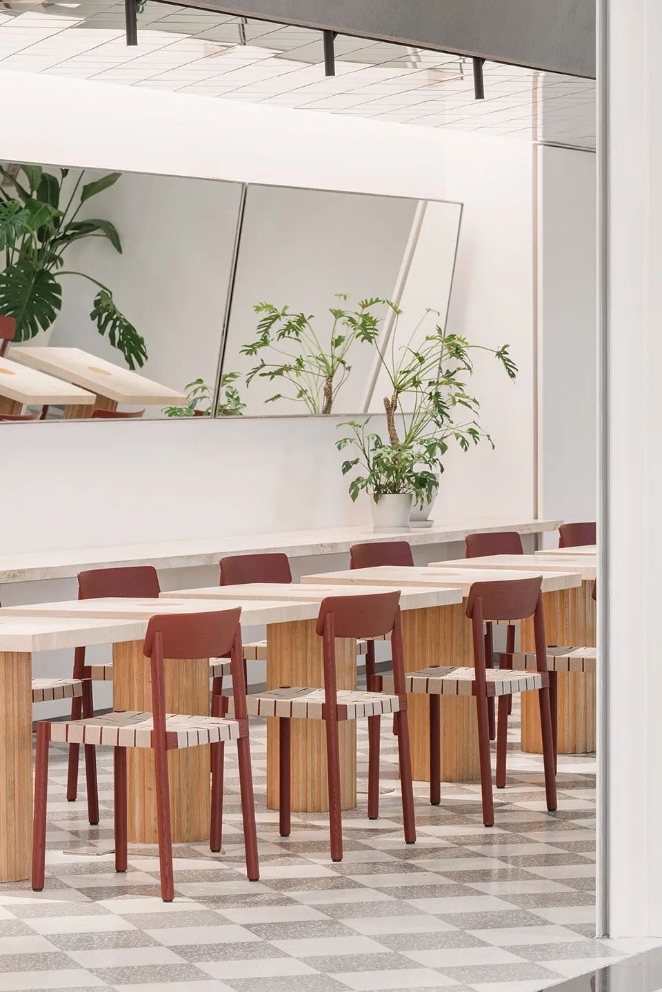 北京新时尚咖啡馆餐饮空间设计